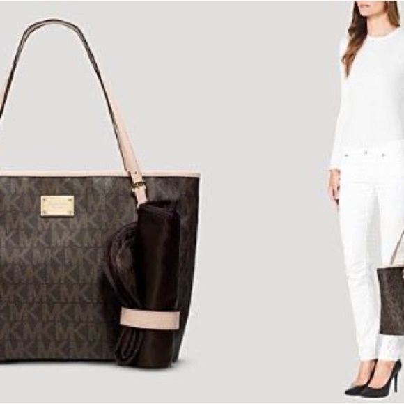 Michael Kors Jet Set Travel Tote with an optional crossbody/stroller - Picture 2 of 9